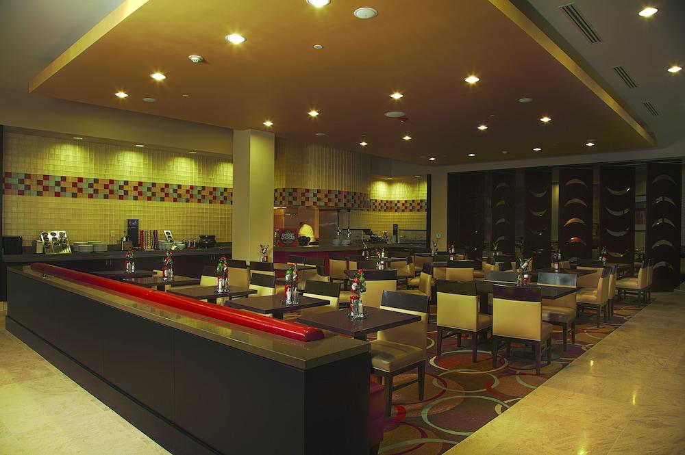 Embassy Suites Ontario - Airport Dış mekan fotoğraf