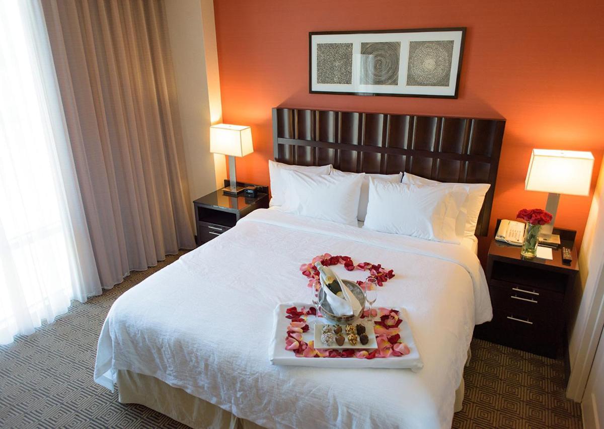 Embassy Suites Ontario - Airport Dış mekan fotoğraf